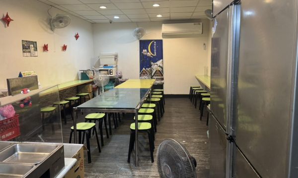 淡水區｜店面頂讓｜真理大學美食街搶手金店面