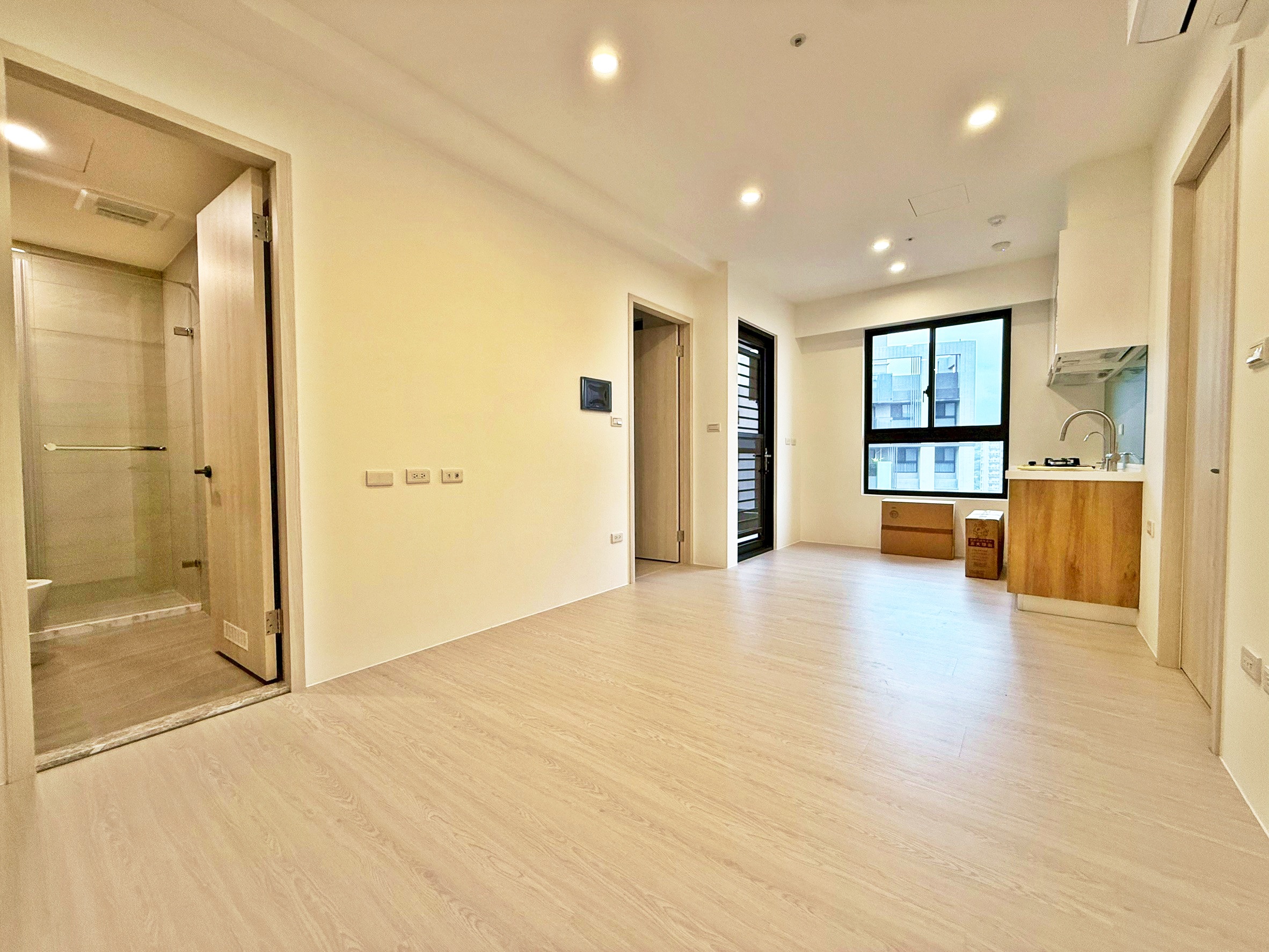 淡水區｜馥樂樂｜家樂福溫馨機能宅｜社會住宅