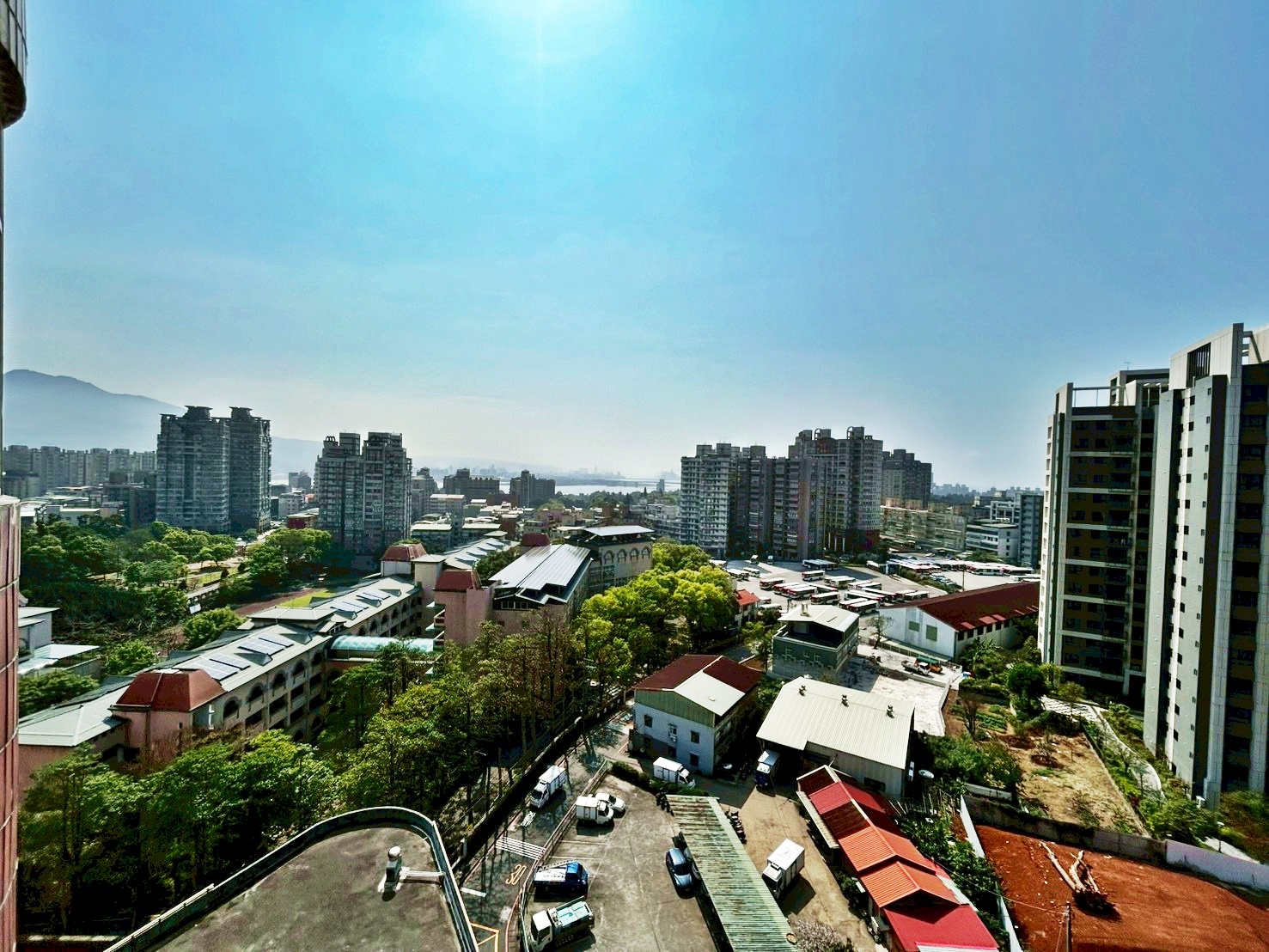 淡水區｜加州｜高樓景觀陽光三房｜社會住宅